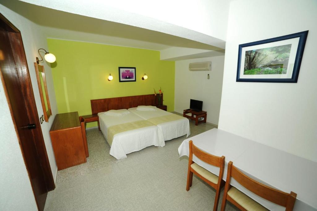 Edificio Novo Rosamar Al Hotel Silves Room photo